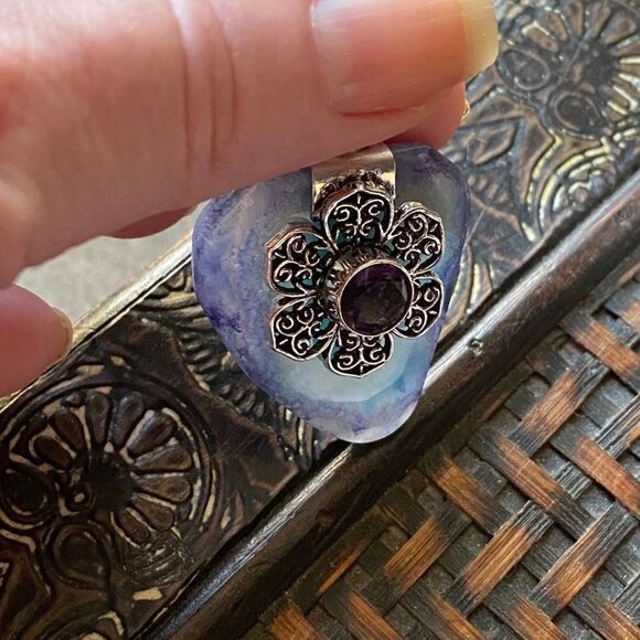 Solar Quartz, Amethyst sterling pendant - Picture 3 of 7